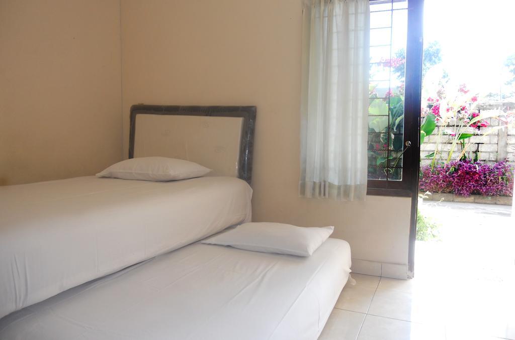 Bali Natural Homestay Jimbaran Esterno foto